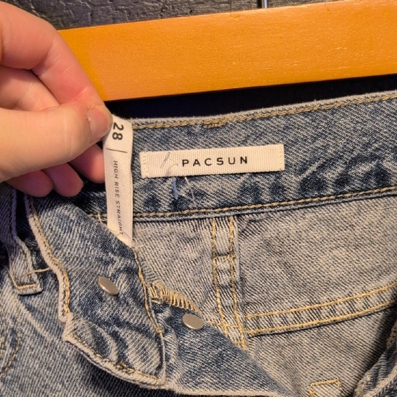 PacSun Light Blue Straight Leg Jeans with Skull Patch - Picture 2 of 5
